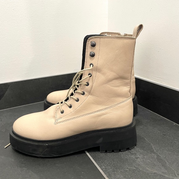 Platform combat boots - Picture 5 of 5